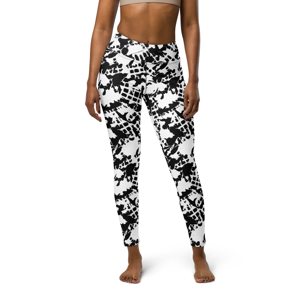 Noir Shatter on Yoga Leggings — Front