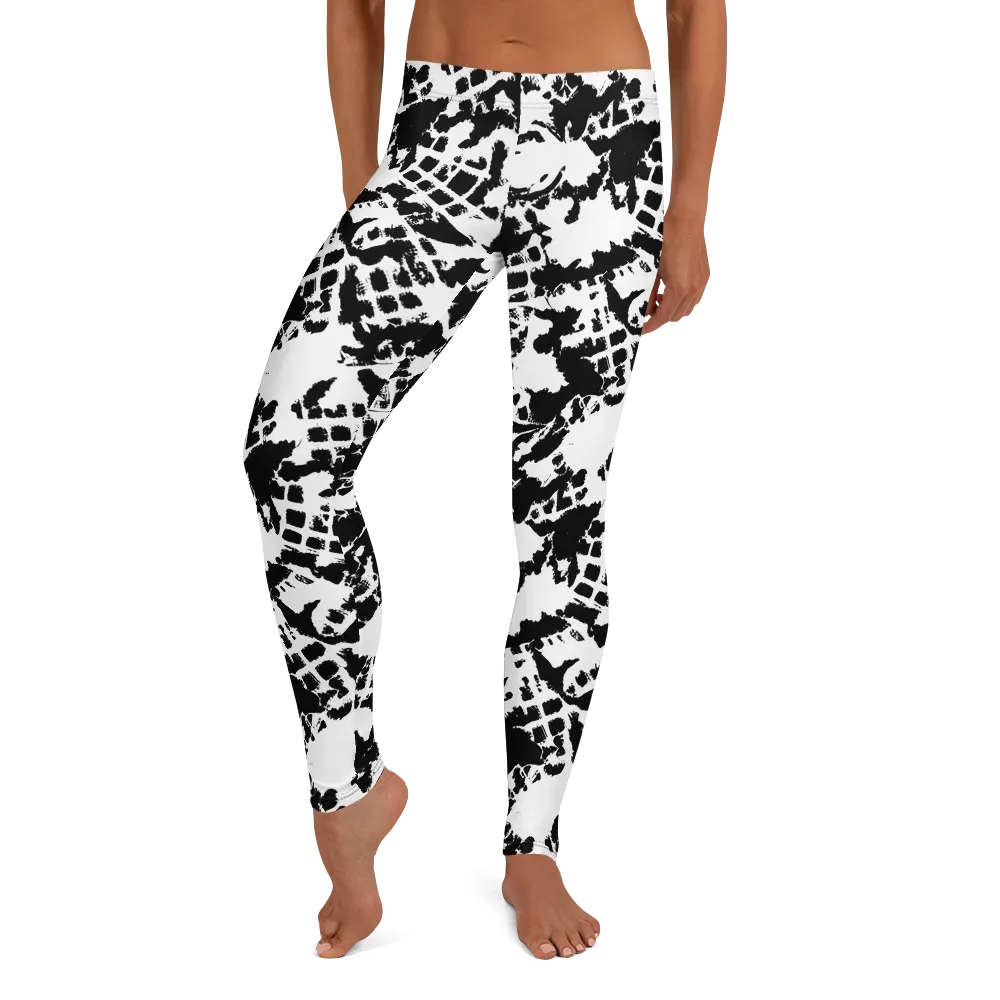 Noir Shatter on Leggings — Front