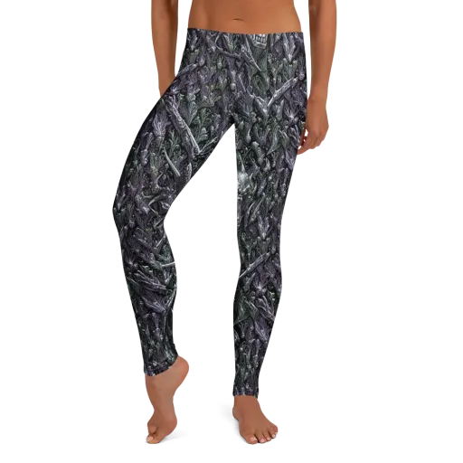Thornbone Grove on a Leggings