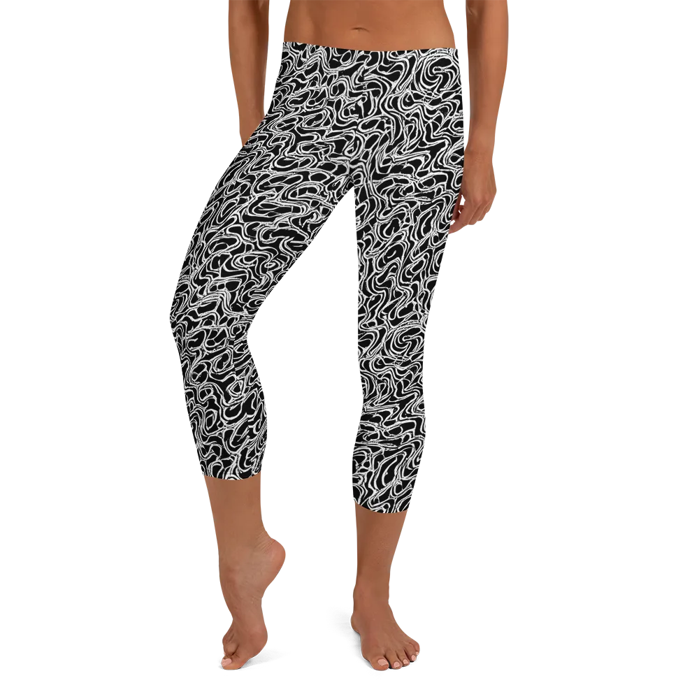 Inkstorm Labyrinth on Capri Leggings — Front