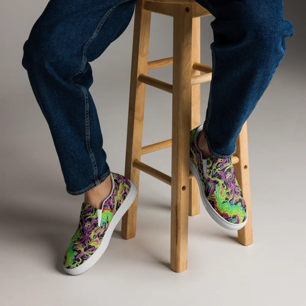Limefire Spiral on Men's Slip-On Canvas Shoes — Front