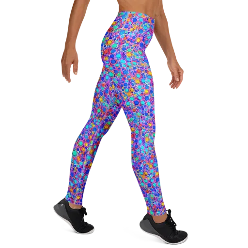 Prism Pollen on a Yoga Leggings