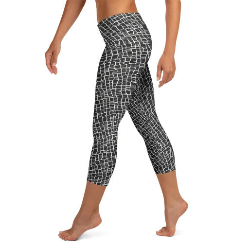 Ivory Grid on a Capri Leggings