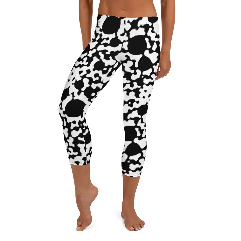 Inkblot Current on Capri Leggings — Front