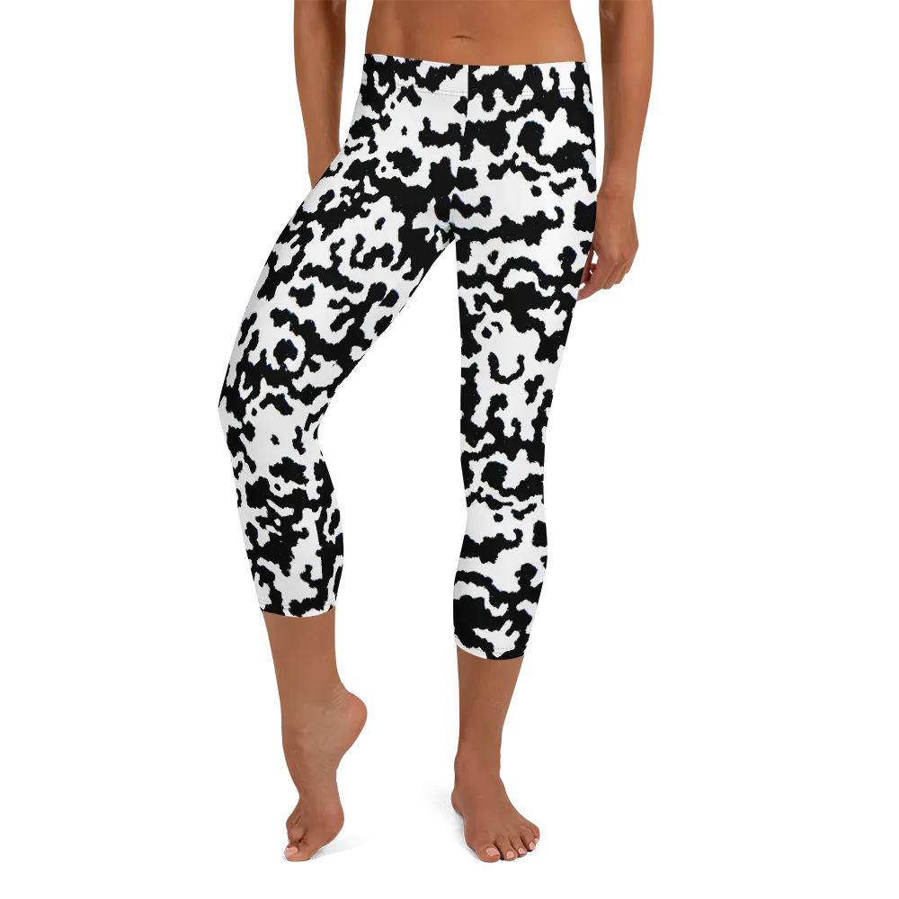 Blackwater Hide on Capri Leggings — Front