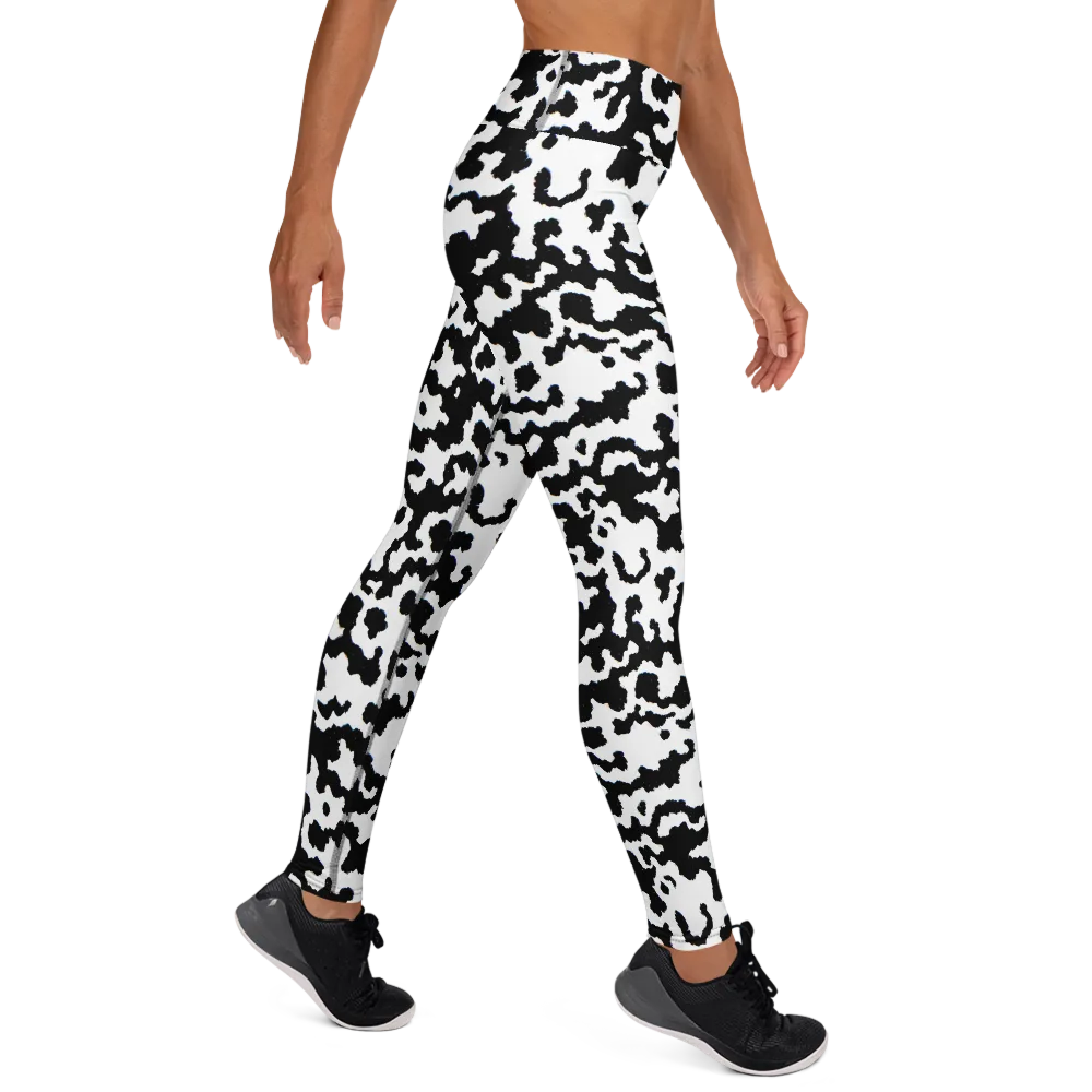 Blackwater Hide on Yoga Leggings — Right