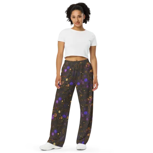 Gilded Gravity on a Wide-Leg Pants