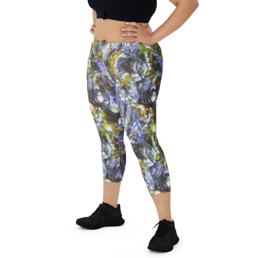 Auric Eclipse on a Capri Leggings