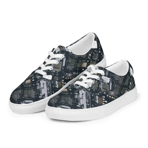 Circuit Noir on a Men's Lace-Up Canvas Shoes