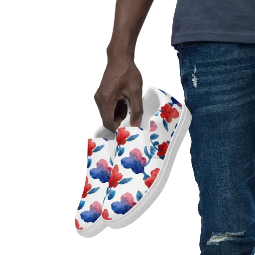 Blue Bloom Reverie on a Men's Slip-On Canvas Shoes