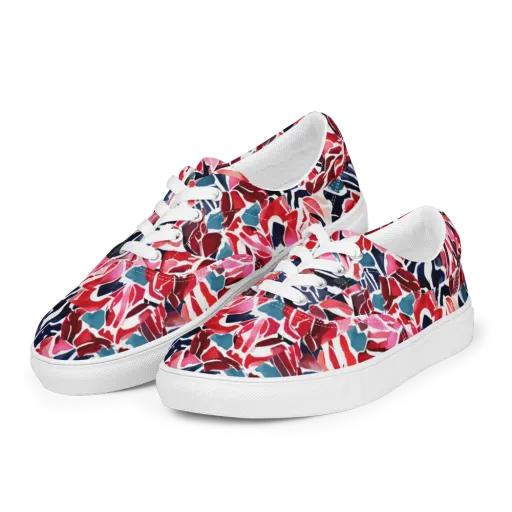 Petal Voltage on a Men's Lace-Up Canvas Shoes