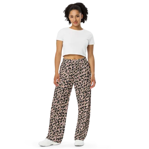 Many Faces on a Wide-Leg Pants