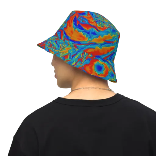 Liquid Voltage on a Reversible Bucket Hat