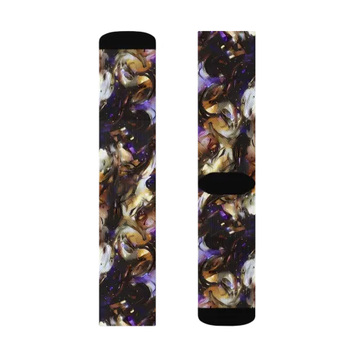 Violet Tempest on a Socks