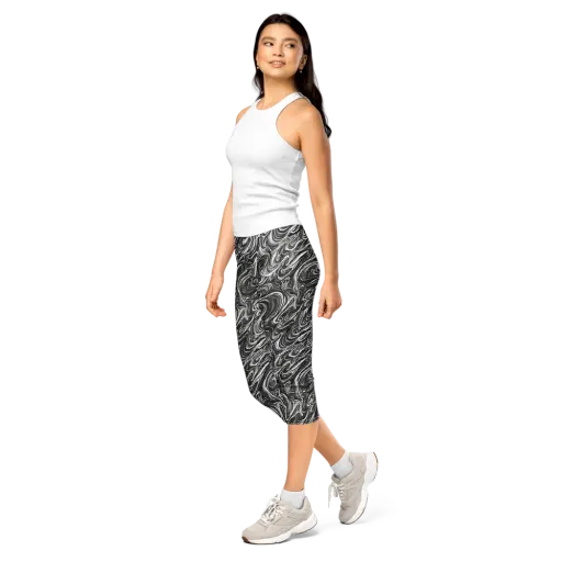 Noir Marble on a Capri Leggings