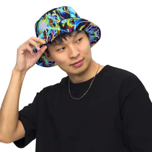 Spectrum Collision on a Reversible Bucket Hat
