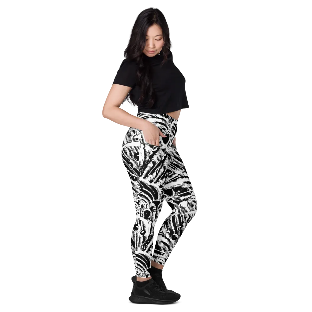 Ink Jungle on Leggings with Pockets — Right