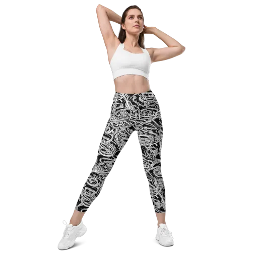 Blackwork Current on a Leggings with Pockets