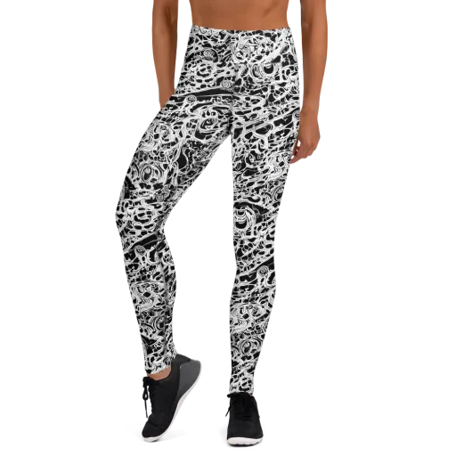 Blackcurrent on a Yoga Leggings