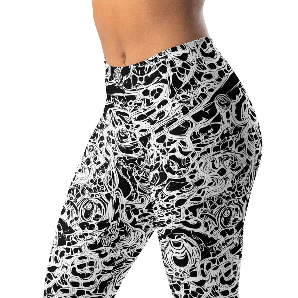 Blackcurrent on Leggings — Left Front