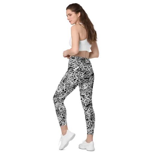 Blackcurrent on a Leggings with Pockets