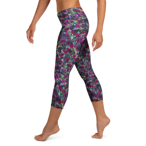 Midnight Floralia on a Capri Leggings