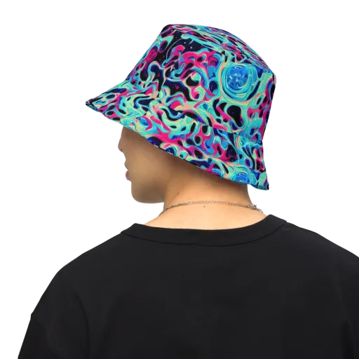 Melted Spectrum on a Reversible Bucket Hat