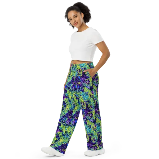 Ultraviolet Maze on a Wide-Leg Pants