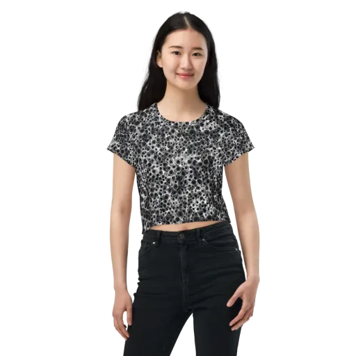 Liquid Metal Maze on a Crop Tee