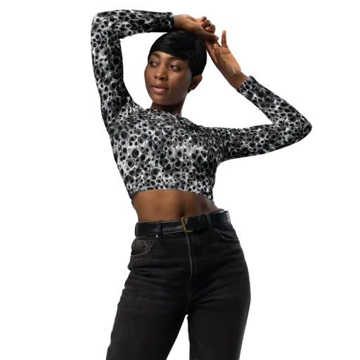 Liquid Metal Maze on a Long Sleeve Crop Top