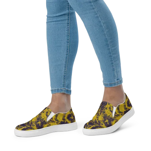 Golden Thornspell on a Women's Slip-On Canvas Shoes