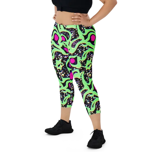 Ultraviolet Oasis on a Capri Leggings