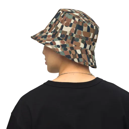 Café Geometry on a Reversible Bucket Hat