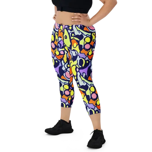 Electric Contour on a Capri Leggings