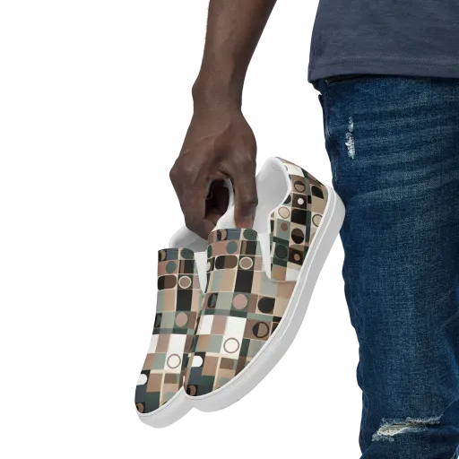 Velvet Modulation on a Men's Slip-On Canvas Shoes