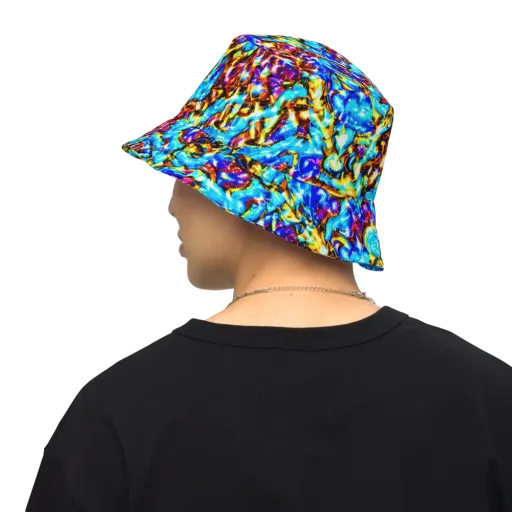 Saturated Storm on a Reversible Bucket Hat