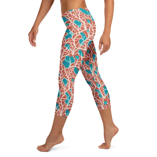 Teal Tangle on a Capri Leggings