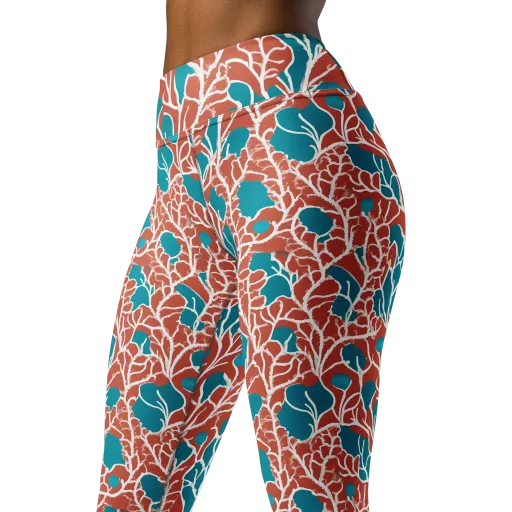 Teal Tangle on a Yoga Leggings