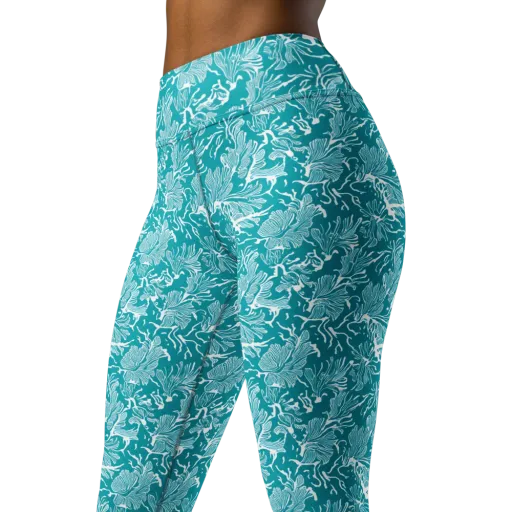 Tidal Botanica on a Yoga Leggings