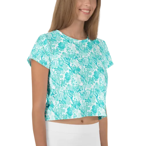 Turquoise Tangle on a Crop Tee