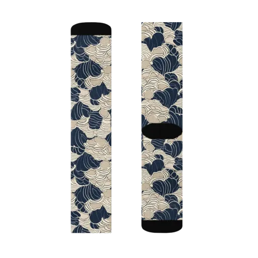 Midnight Conch on a Socks