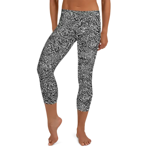 Contour Fever on a Capri Leggings