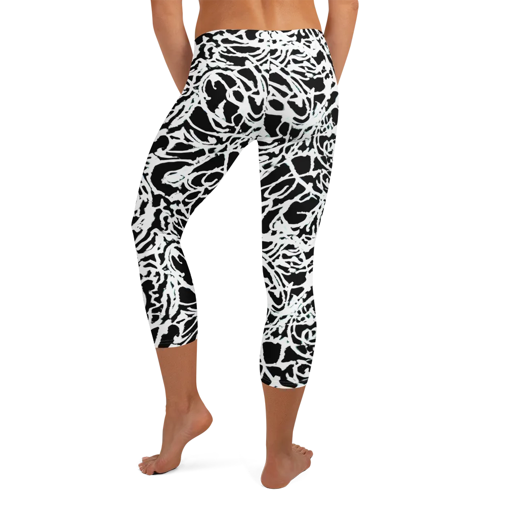 Obsidian Gesture on Capri Leggings — Back