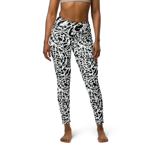 Obsidian Gesture on a Yoga Leggings