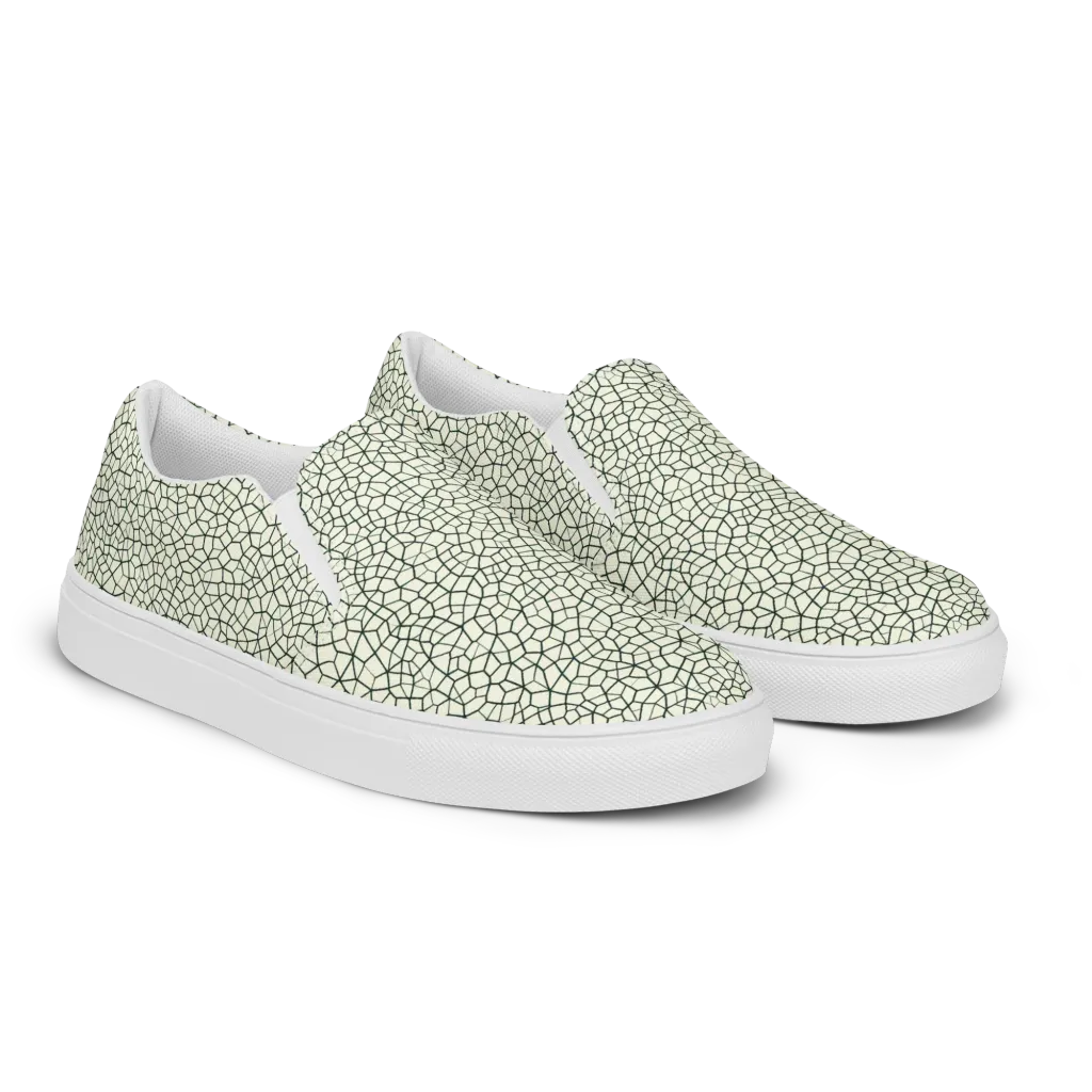 Verdant Fissure on Men's Slip-On Canvas Shoes — Right Front