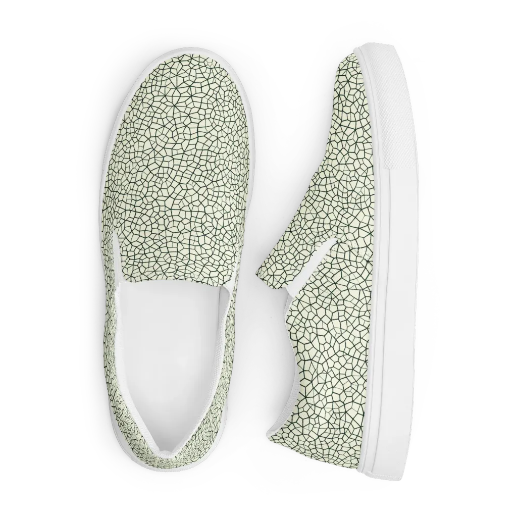 Verdant Fissure on Men's Slip-On Canvas Shoes — Front