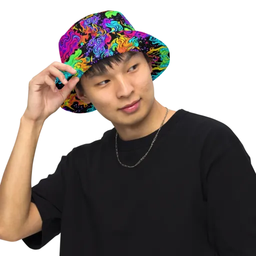Rainbow Voltage on a Reversible Bucket Hat