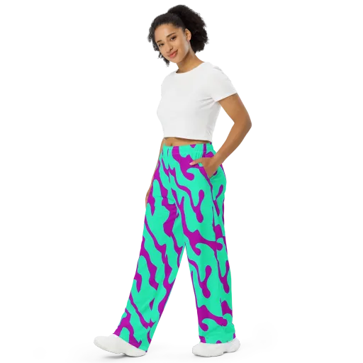 Aqua Voltage on a Wide-Leg Pants