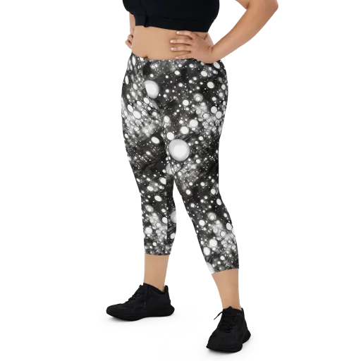 Cosmic Cell on a Capri Leggings