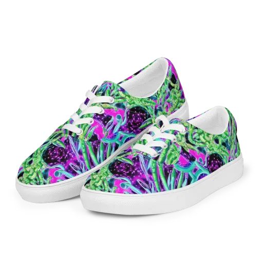Cosmic Geckos on a Men's Lace-Up Canvas Shoes